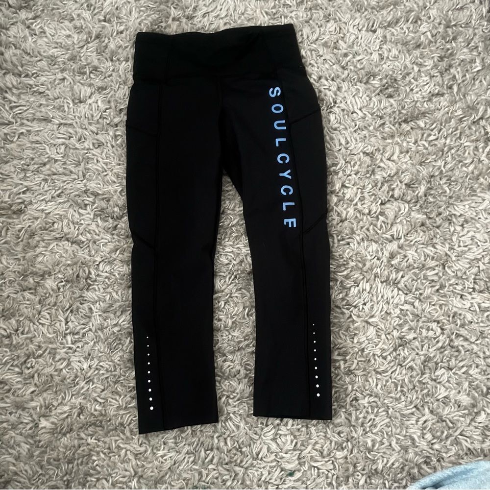 Lululemon Fast and Free 19" Black Leggings size 4